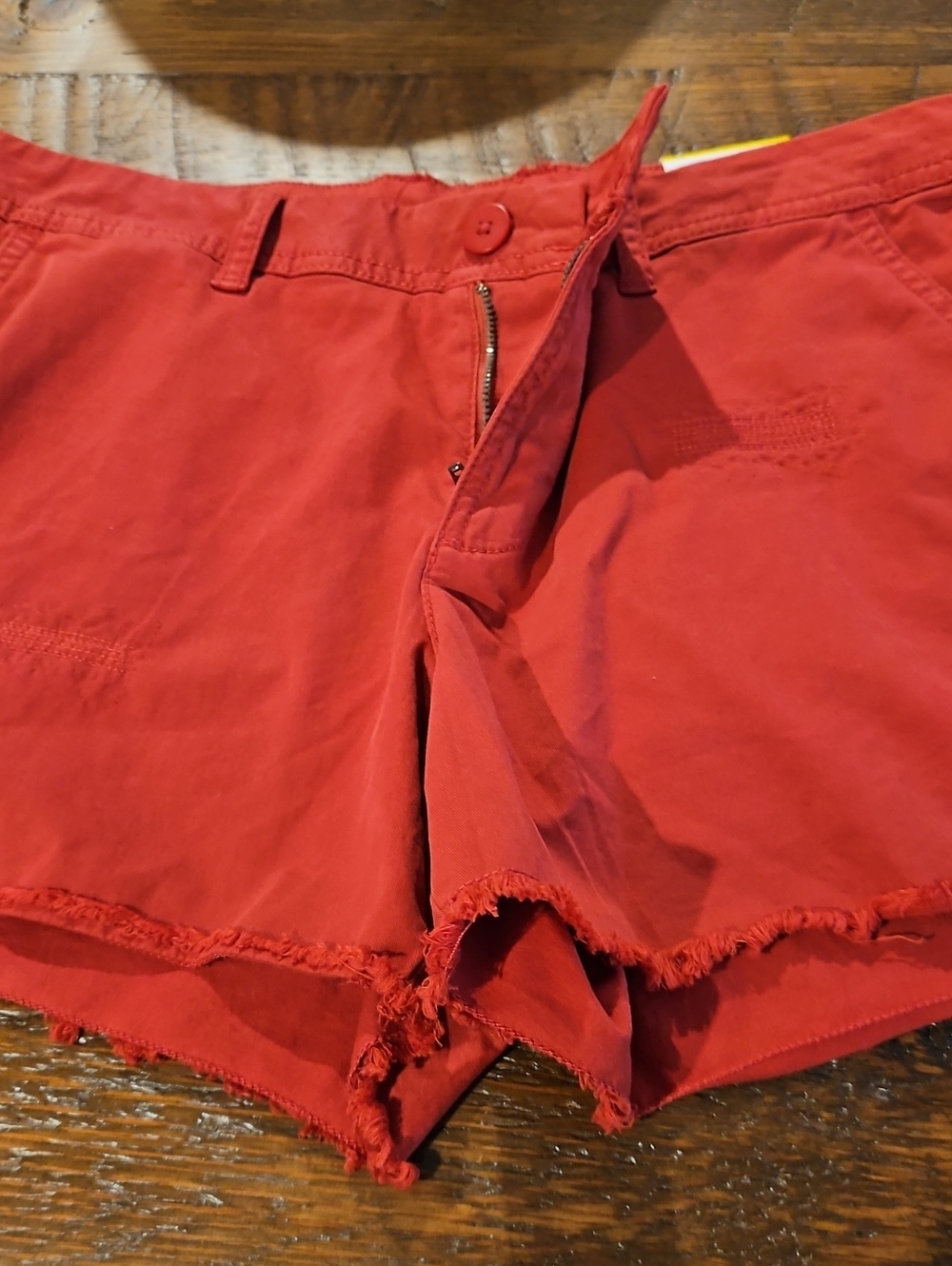 Nwt Time And Tru Women’s Red Frayed Hem Shorts